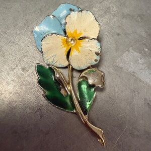Vintage Gerry Blue & White Pansy Flower Brooch
